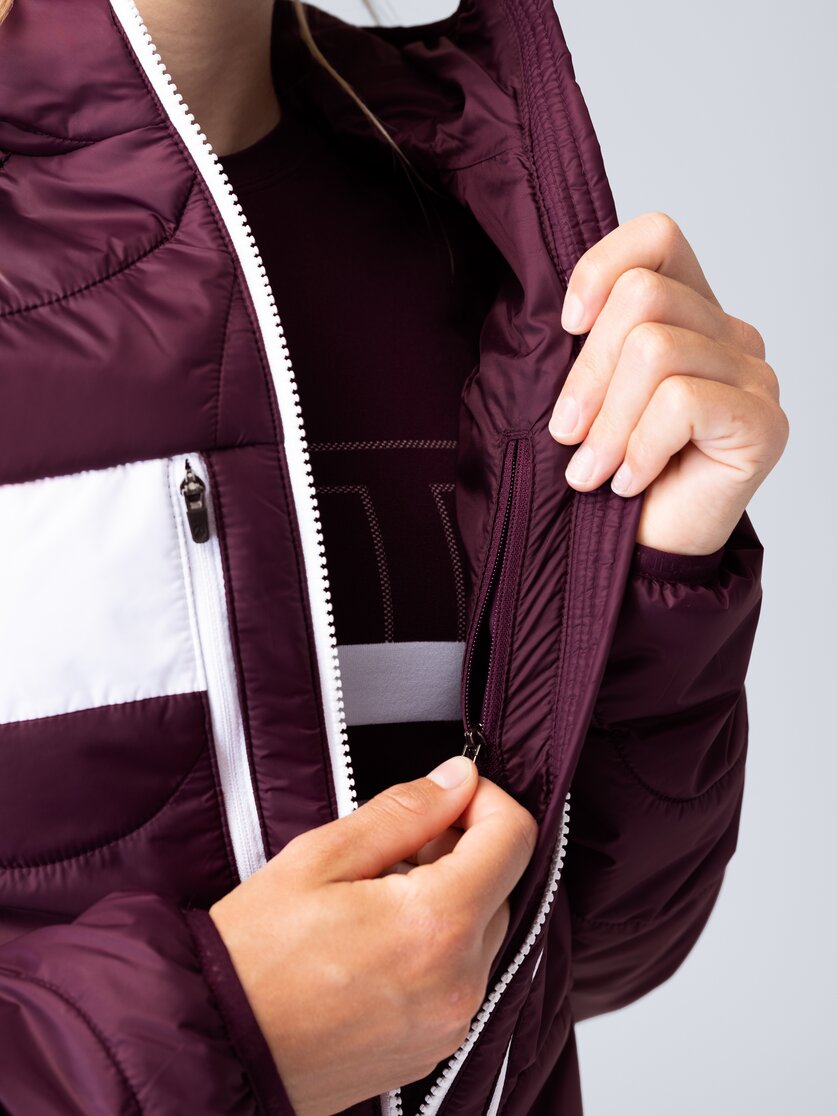 Martini Sportswear - Snowventure Padded Jacket Primaloft® W - Primaloft & Gloft Jacken in seaport-white - Detail 4 - Damen