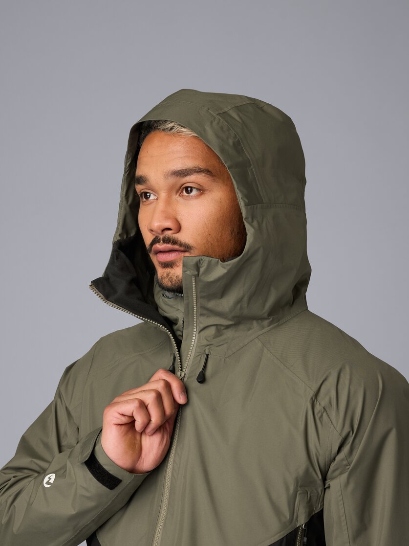 Martini Sportswear - Yalca 2.5L Jacket M - Hardshell Jacken in black - Detail 1 - Herren