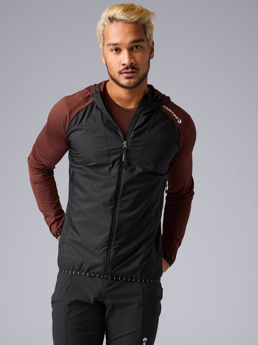 Martini Sportswear - Trektech Hybrid Windbreaker Jacket M - Hybridjacken in black - Vorderansicht Model - Herren