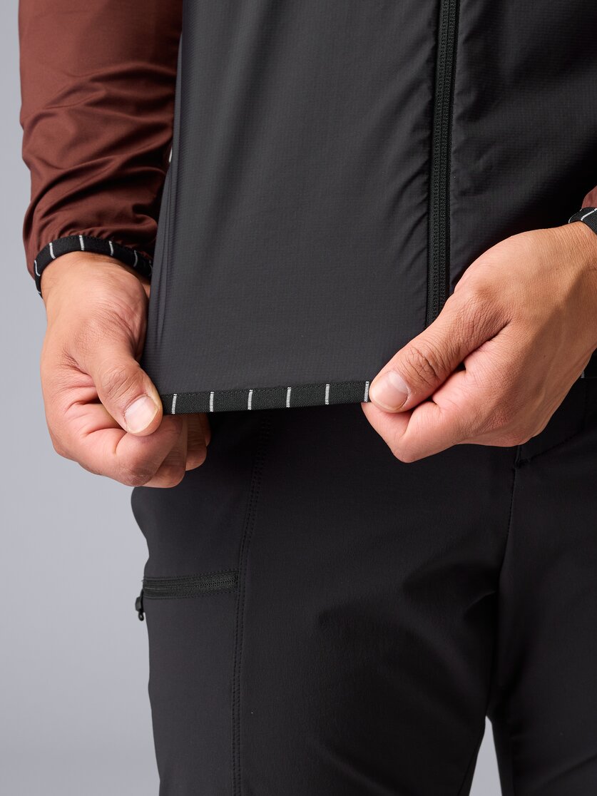 Martini Sportswear - Trektech Hybrid Windbreaker Jacket M - Hybridjacken in black - Detail 4 - Herren