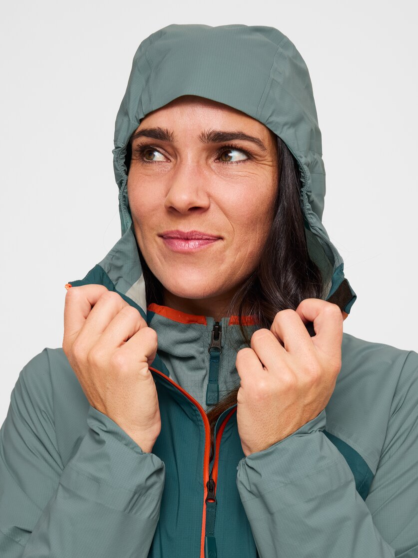 Martini Sportswear - Hillclimb HS Hooded Jacket W - Giacche Hardshell in black-white - Dettaglio 5 - Donna