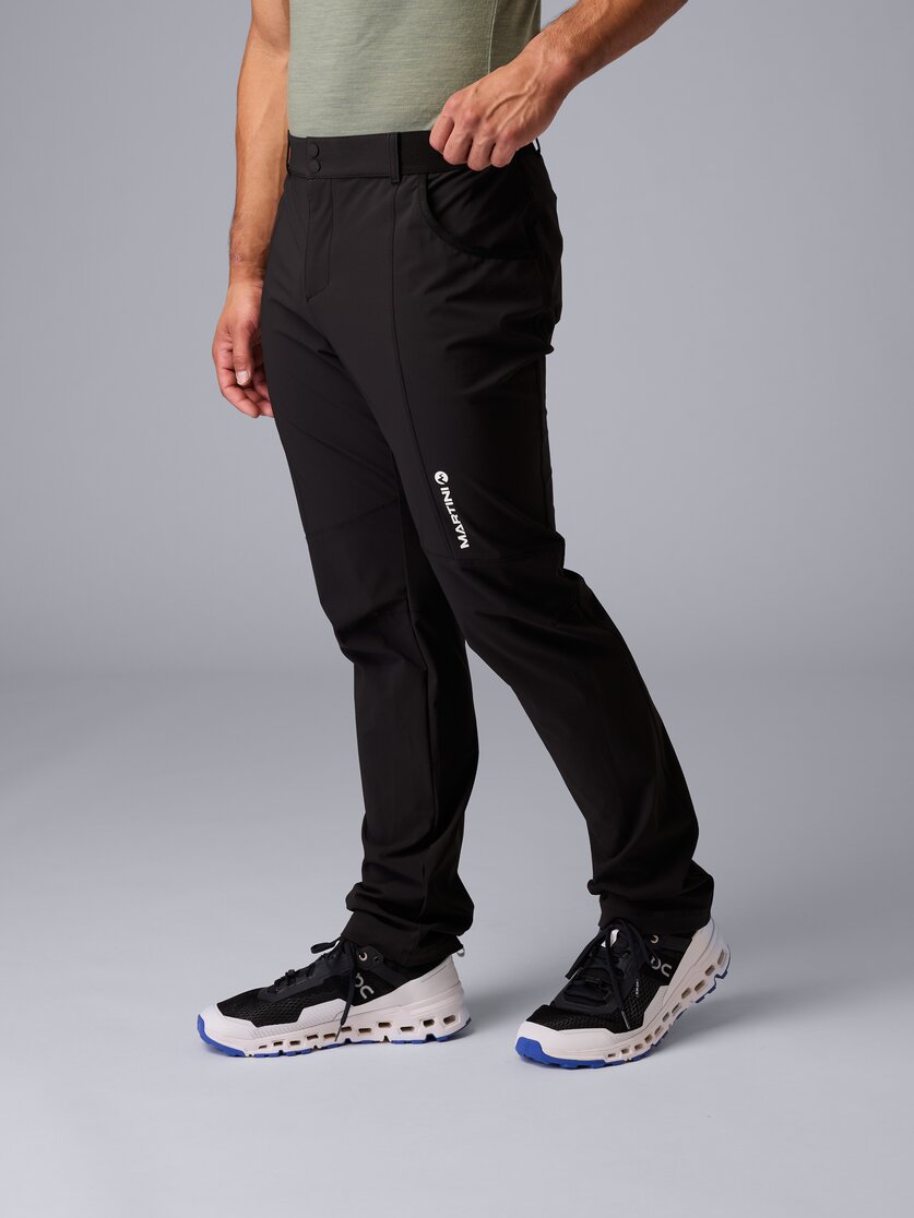 Martini Sportswear - Trektech Pants M - Lange Hosen in black - Vorderansicht Model - Herren