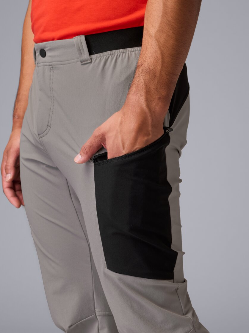 Martini Sportswear - Daybreaker Pants M - Lange Hosen in black - Detail 1 - Herren