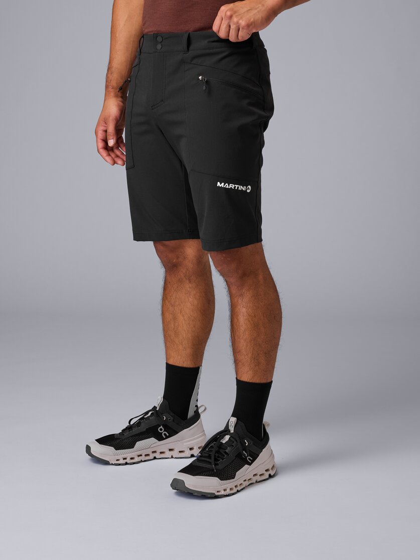 Martini Sportswear - Alpmate Shorts M - Kurze Hosen in black - Vorderansicht Model - Herren