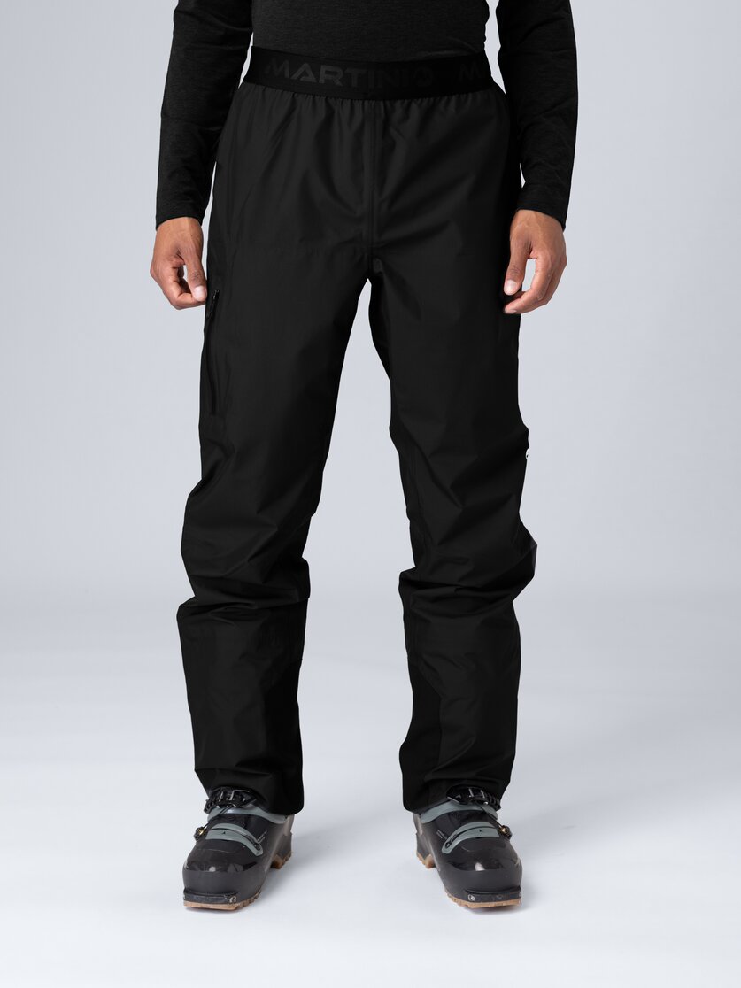 Martini Sportswear - Yalca 2.5L Pants Uni - Hardshell pants in black - front view model - Unisex