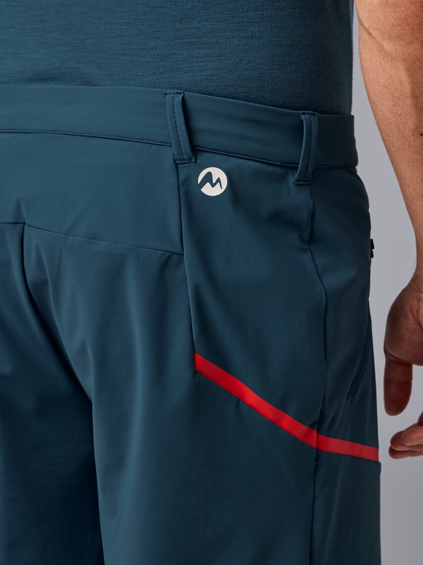 Martini Sportswear - Highventure Shorts M - Shorts in black-white - Detail 5 - Men