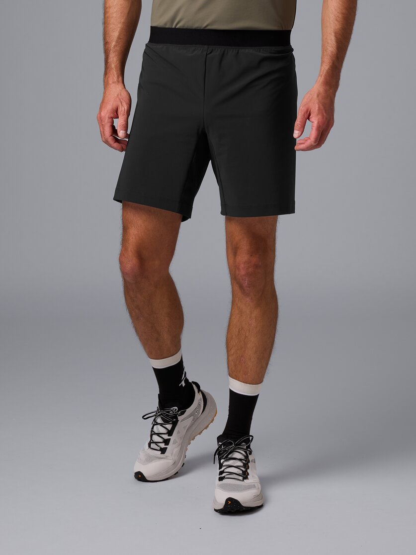 Martini Sportswear - Pacemaker Shorts M - Kurze Hosen in black - Vorderansicht Model - Herren