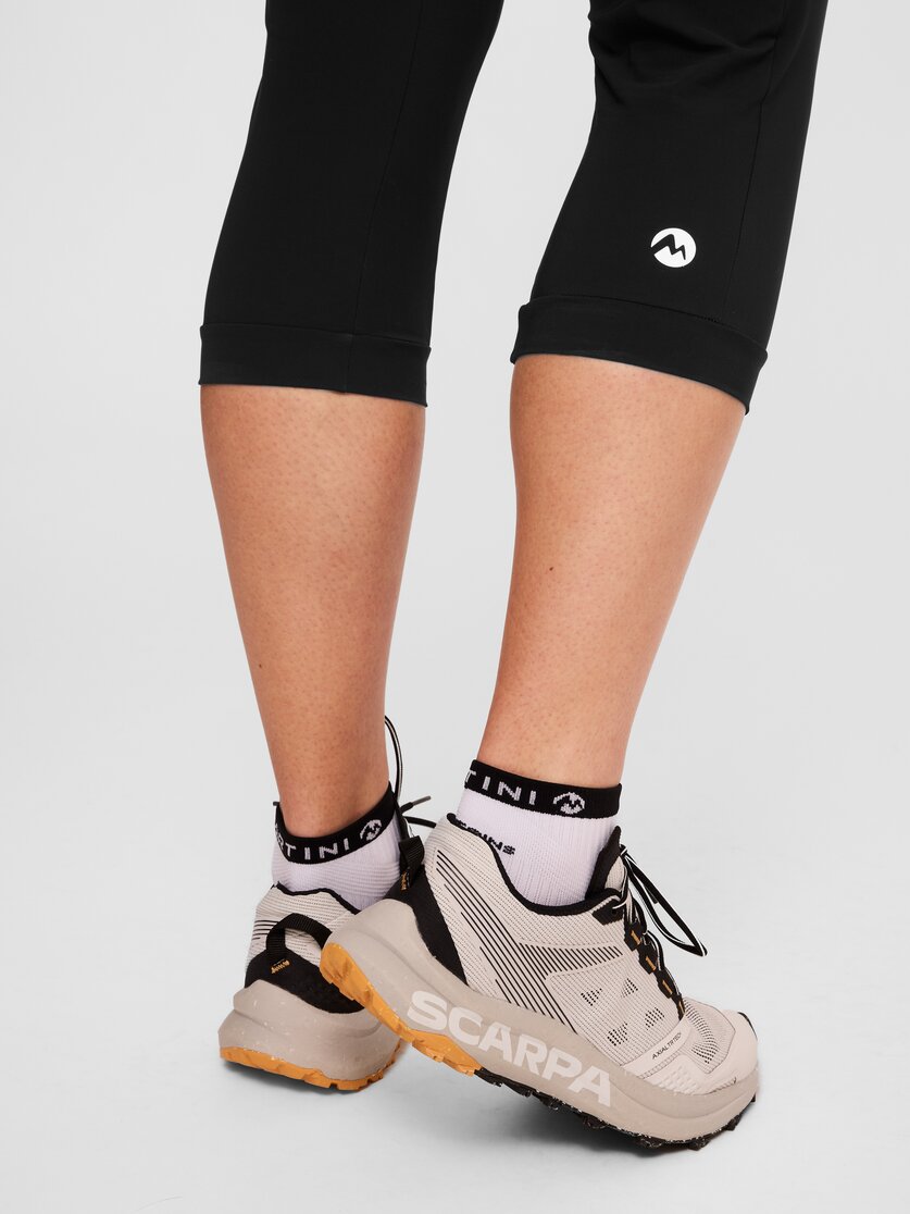 Martini Sportswear - Hillclimb Capri Pants W - Pantaloni capri in black - Dettaglio 4 - Donna