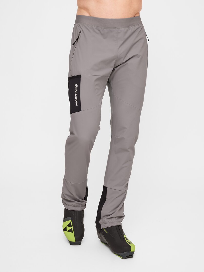 Martini Sportswear - Wildtrack Pants M - Pantaloni lunghi in black - vista frontale modello - Uomo