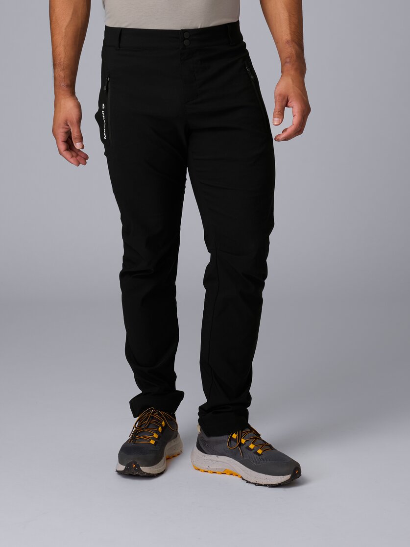Martini Sportswear - Hillclimb Pants M - Lange Hosen in black - Vorderansicht Model - Herren