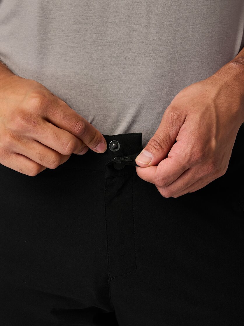Martini Sportswear - Hillclimb Pants M - Lange Hosen in black - Detail 2 - Herren