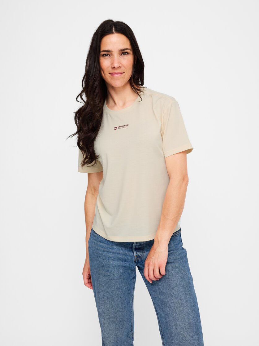 Martini Sportswear - Recharge Shirt W - T-Shirts in off white-winter apple - vista frontale modello - Donna