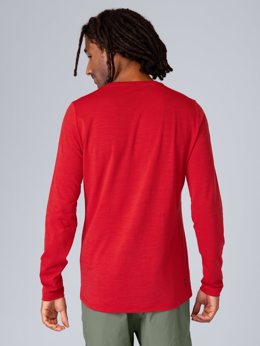 Martini Sportswear - Firstline Shirt M - Maglie a maniche lunghe in seaport-black - vista laterale modello - Uomo