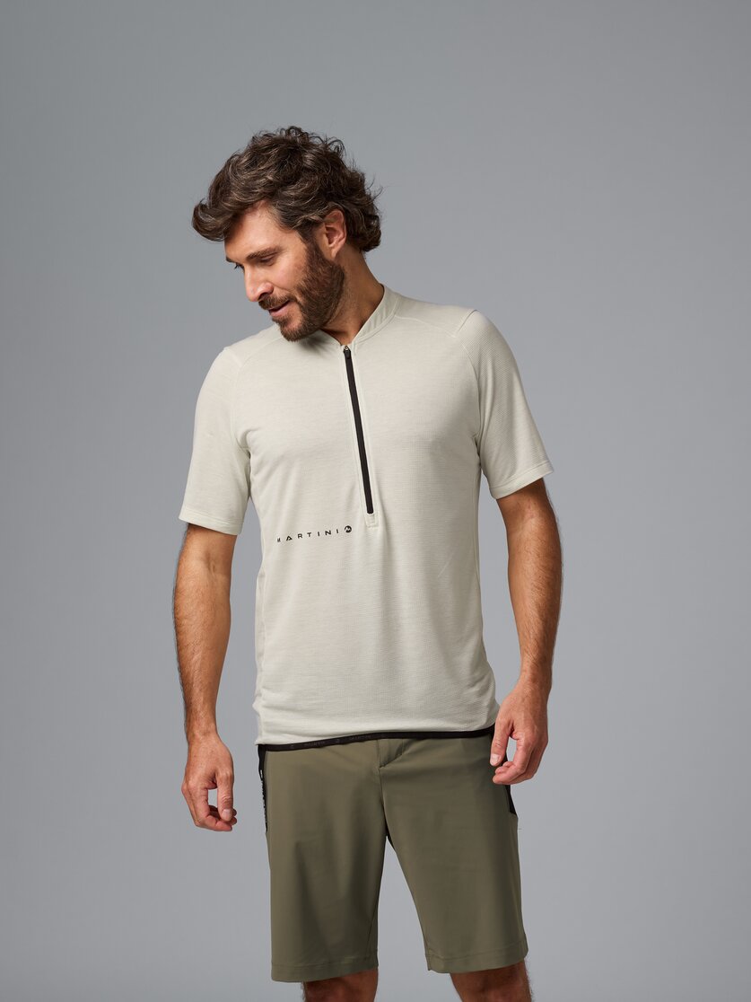 Martini Sportswear - Flowtrail Halfzip Shirt M - T-Shirts in tendril-black - Vorderansicht Model - Herren