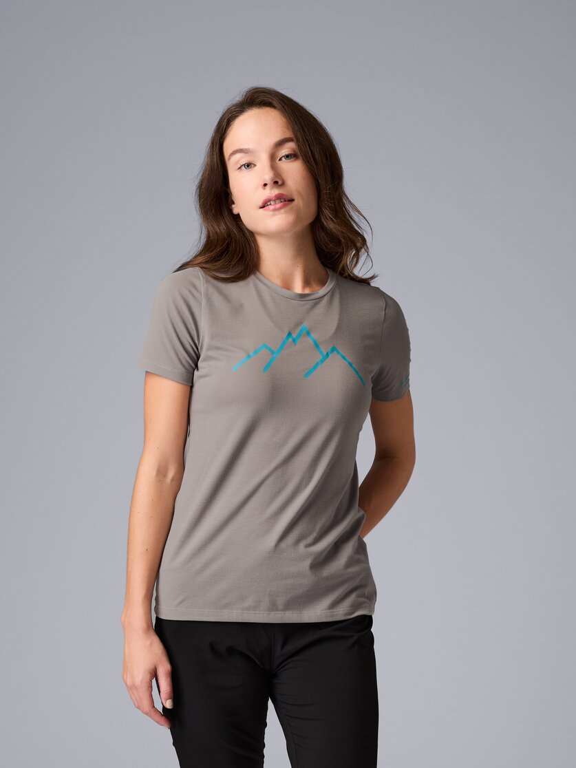 Martini Sportswear - Alpmate Shirt W - T-Shirts in white-black - Vorderansicht Model - Damen