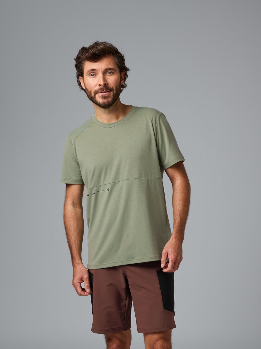 Martini Sportswear - Flowtrail Hike n Bike Shirt M - T-Shirts in tendril - Vorderansicht Model - Herren