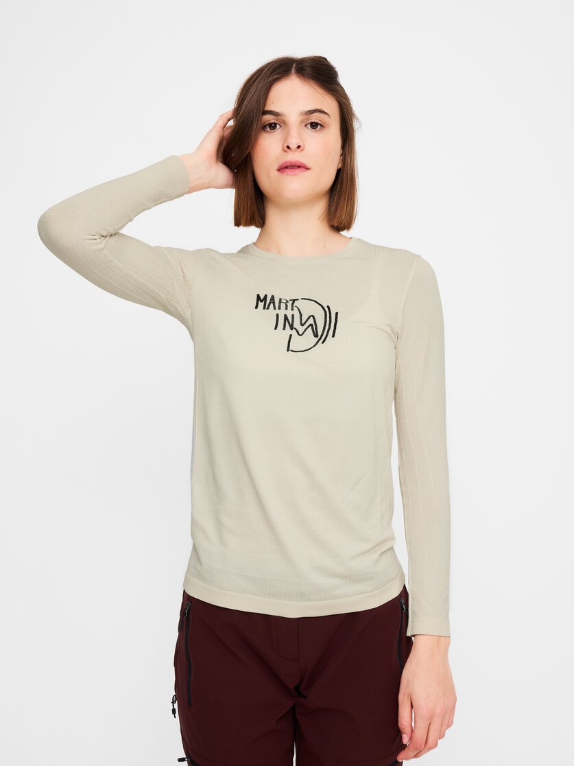 Martini Sportswear - Desire Shirt W - Langarmshirts in true navy - Vorderansicht Model - Damen