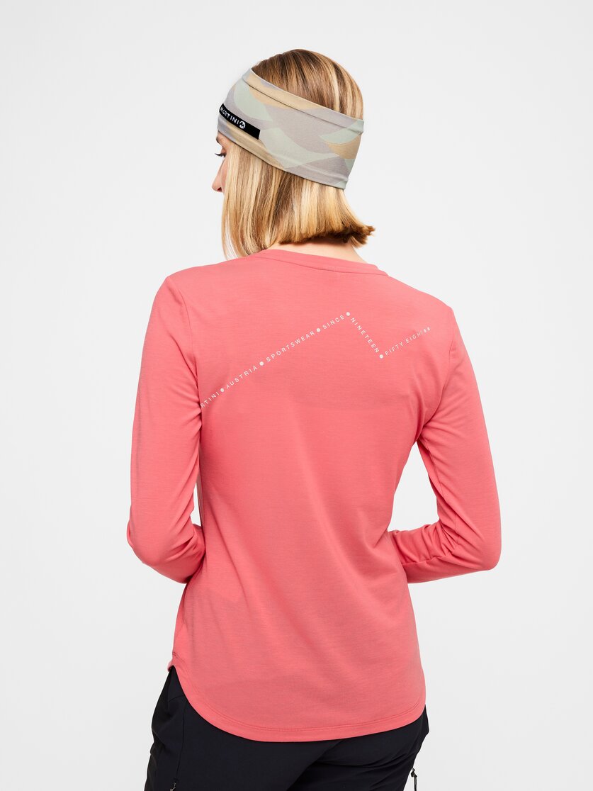 Martini Sportswear - Firstline Shirt W - Langarmshirts in true navy - Rückansicht Model - Damen